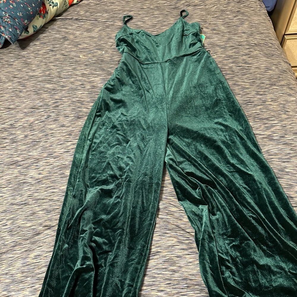 Gianni Bini Emerald Green Velvet Jumpsuit